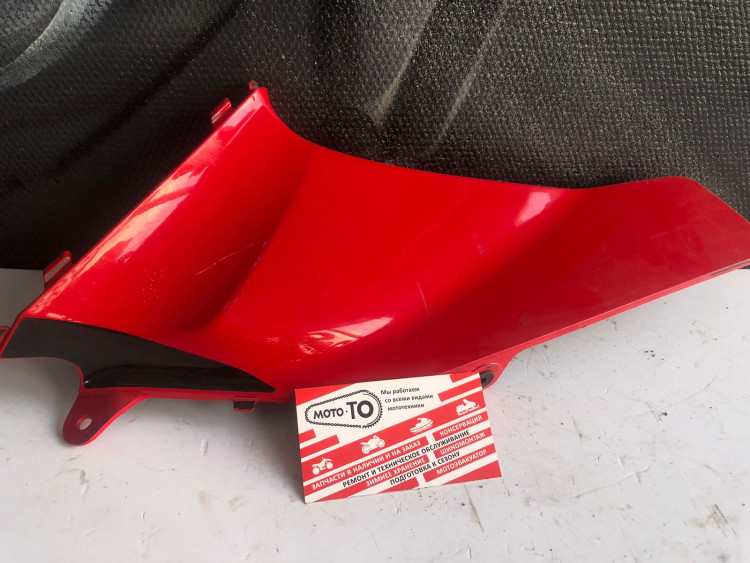 Пластик верхний боковой правый Honda CBR600RR 2006